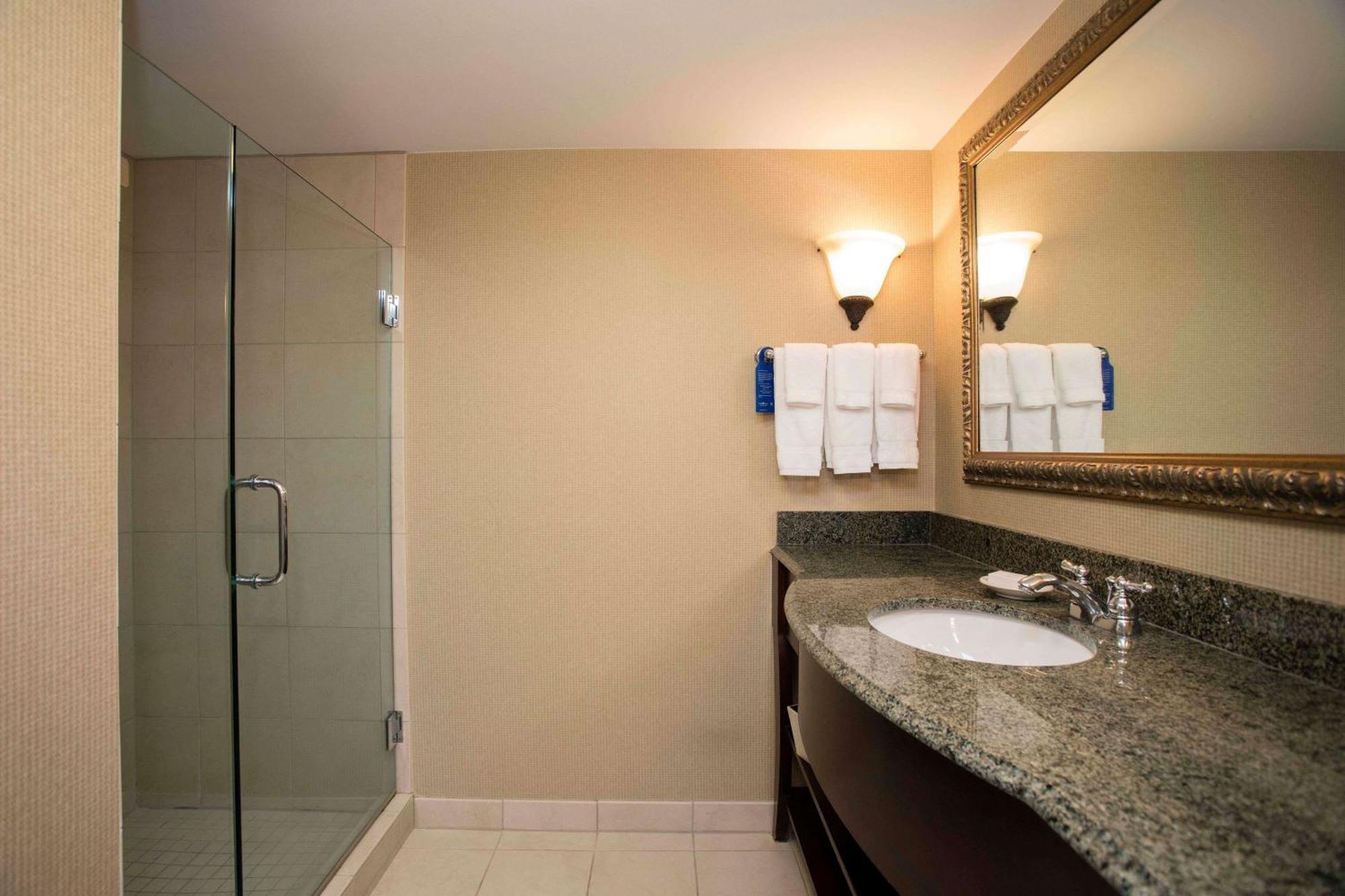 Courtyard By Marriott Athens Downtown Hotell Eksteriør bilde